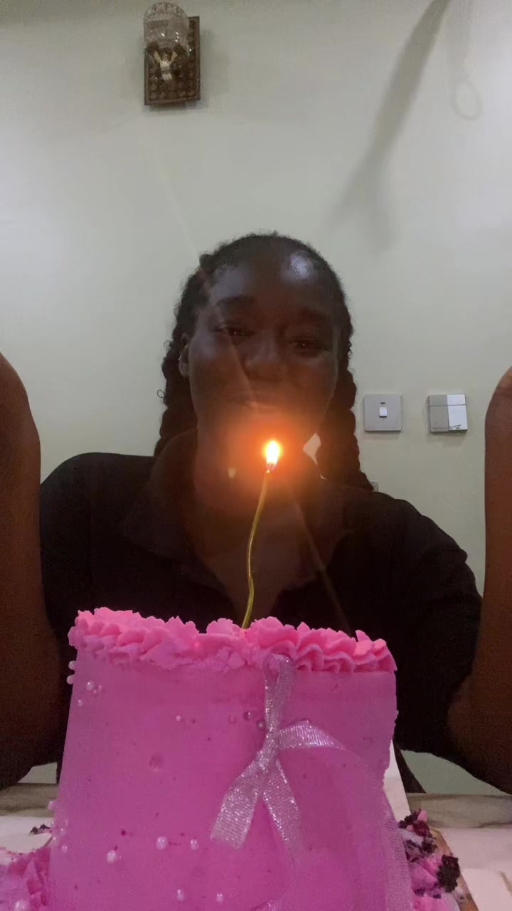 @earth2liviyah_