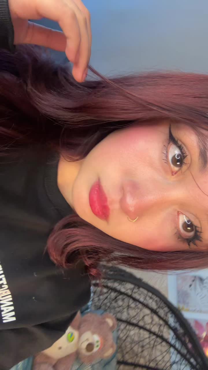 @vahiolet_&hearts;︎
