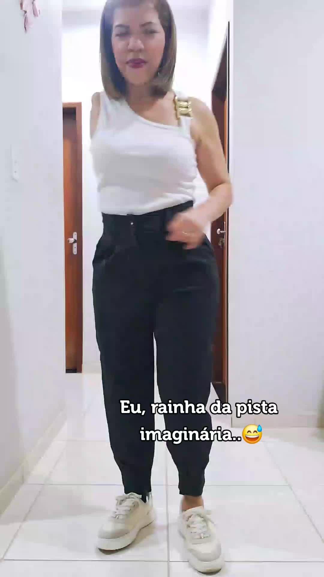 @Bella_dan&ccedil;arina💃🦿