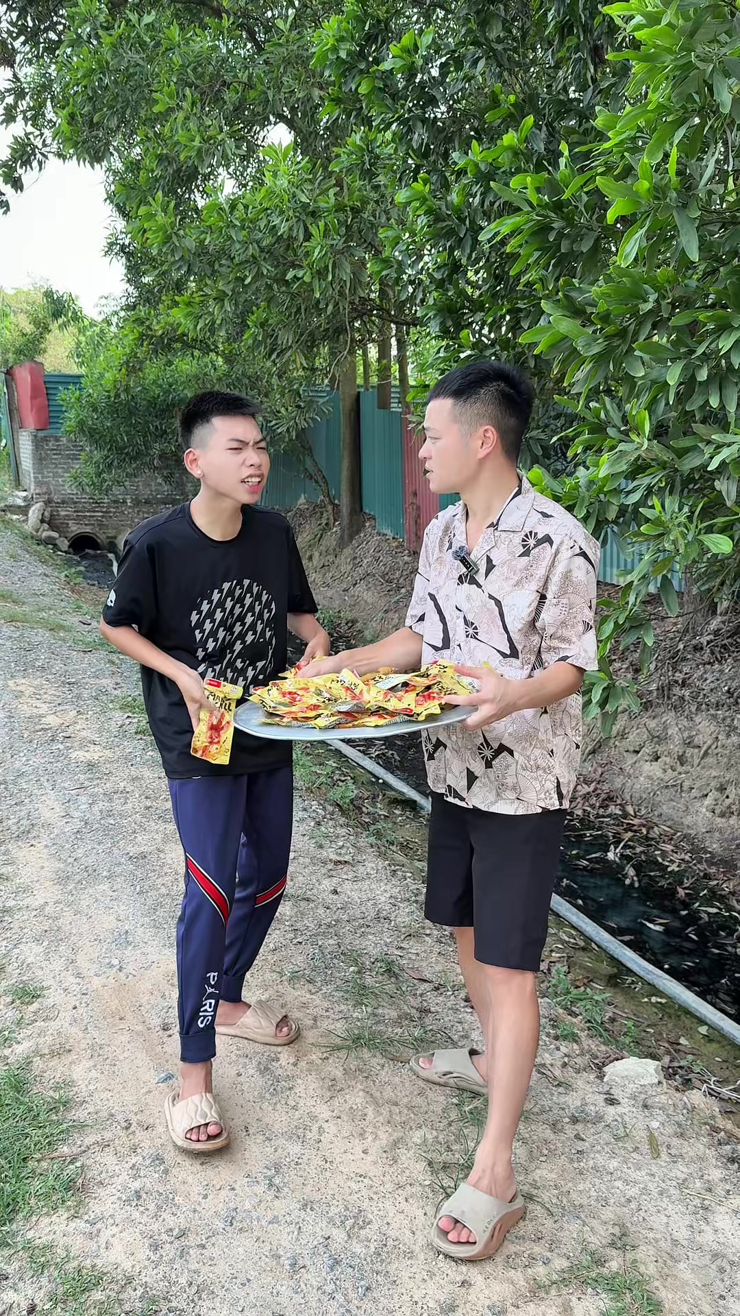 @Hữu Bộ Đ&acirc;yy