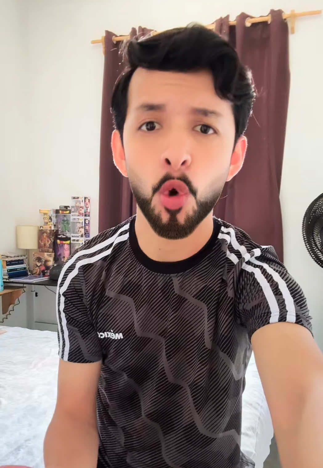 @isaacpalaciomx