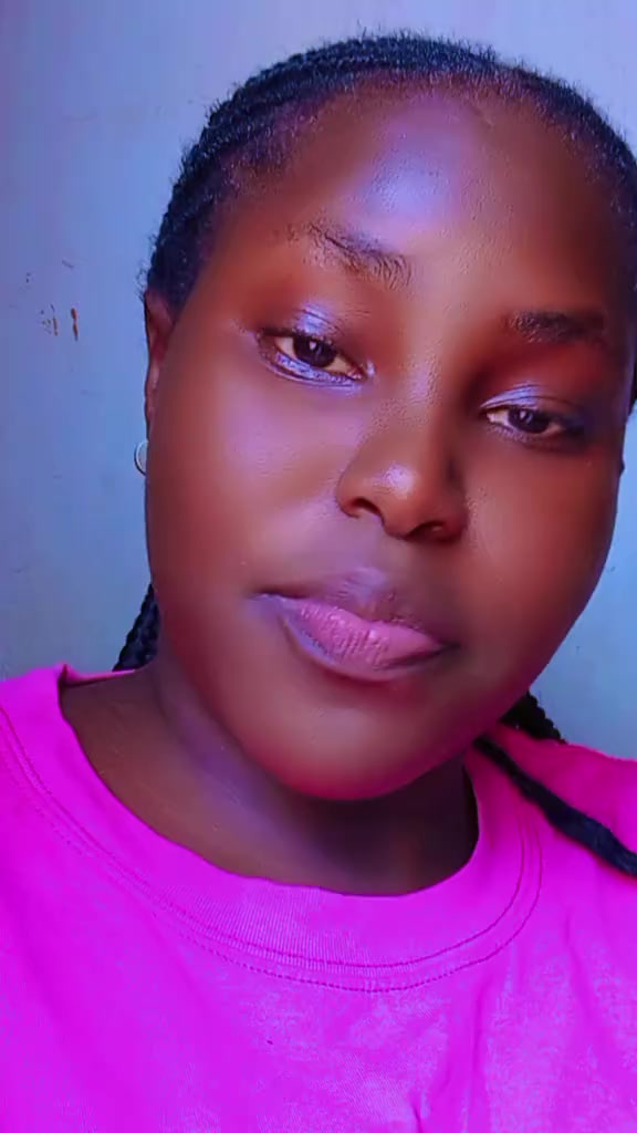 @Aishaliz