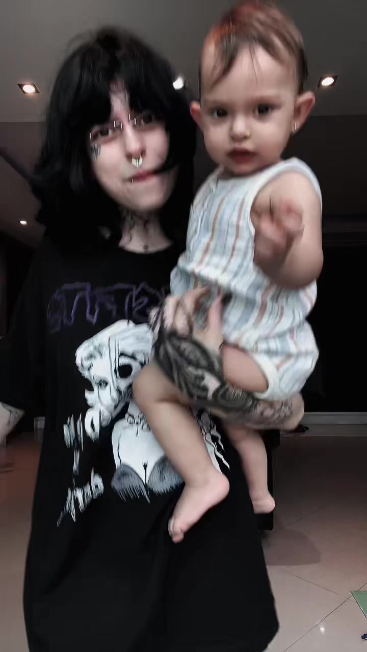 @mamaecaos