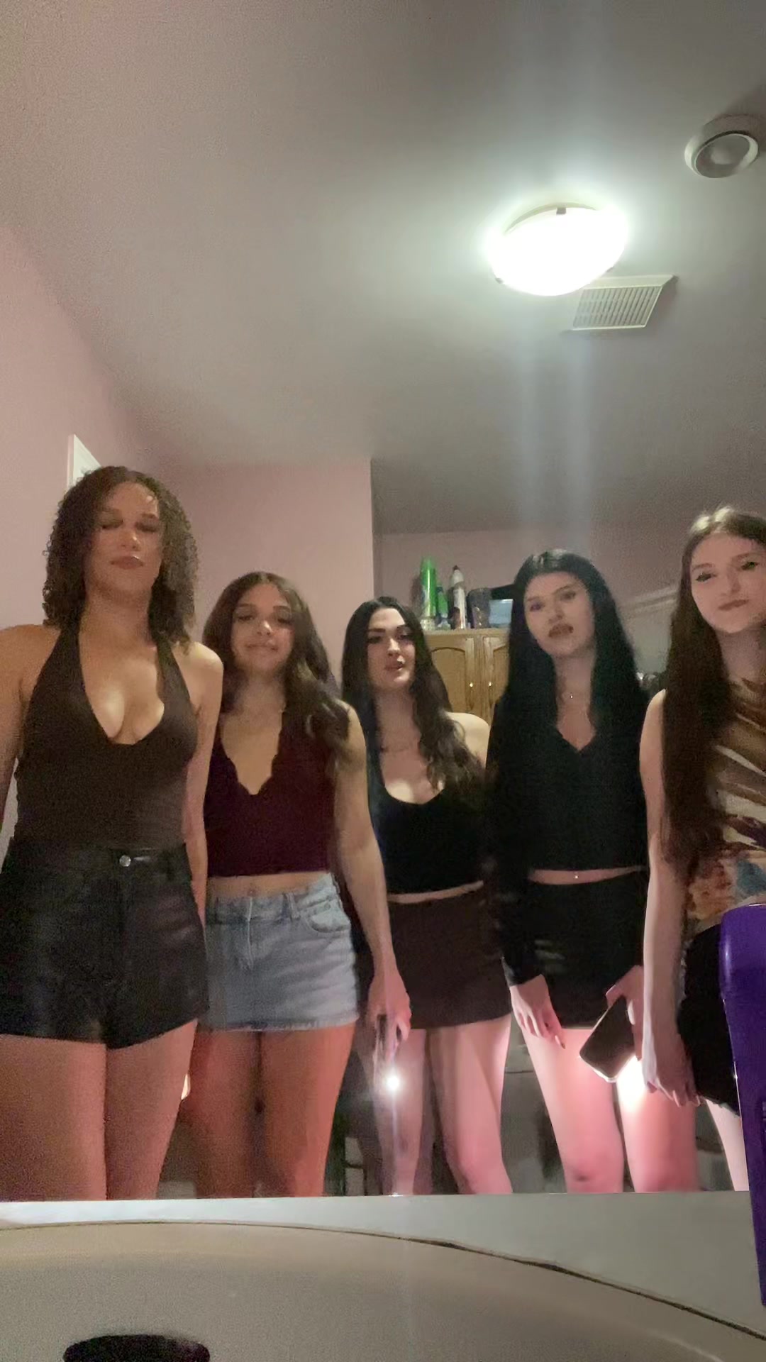 @🤨