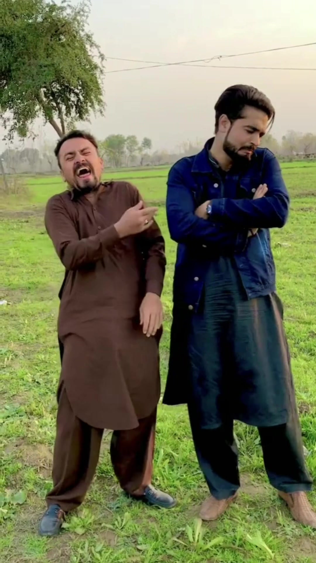 @Junii shah (جونی شاہ)
