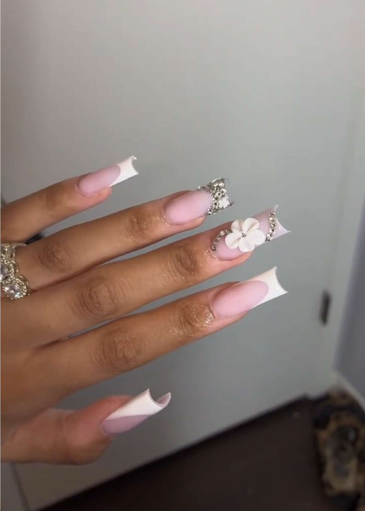 @jxyelle