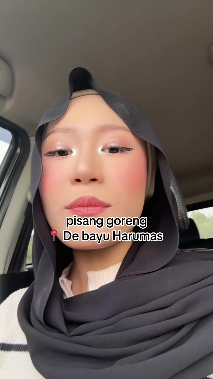 @isyanell
