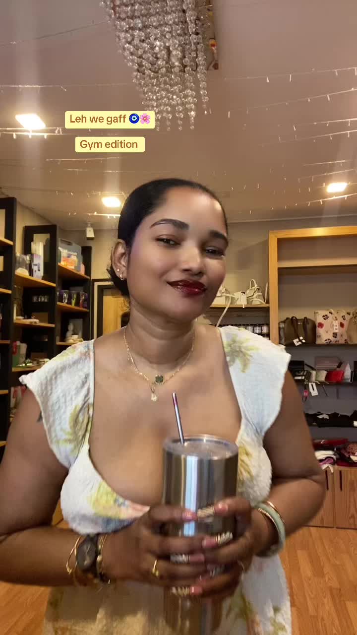 @Kishy 🪬🧿🌸🌸🌸