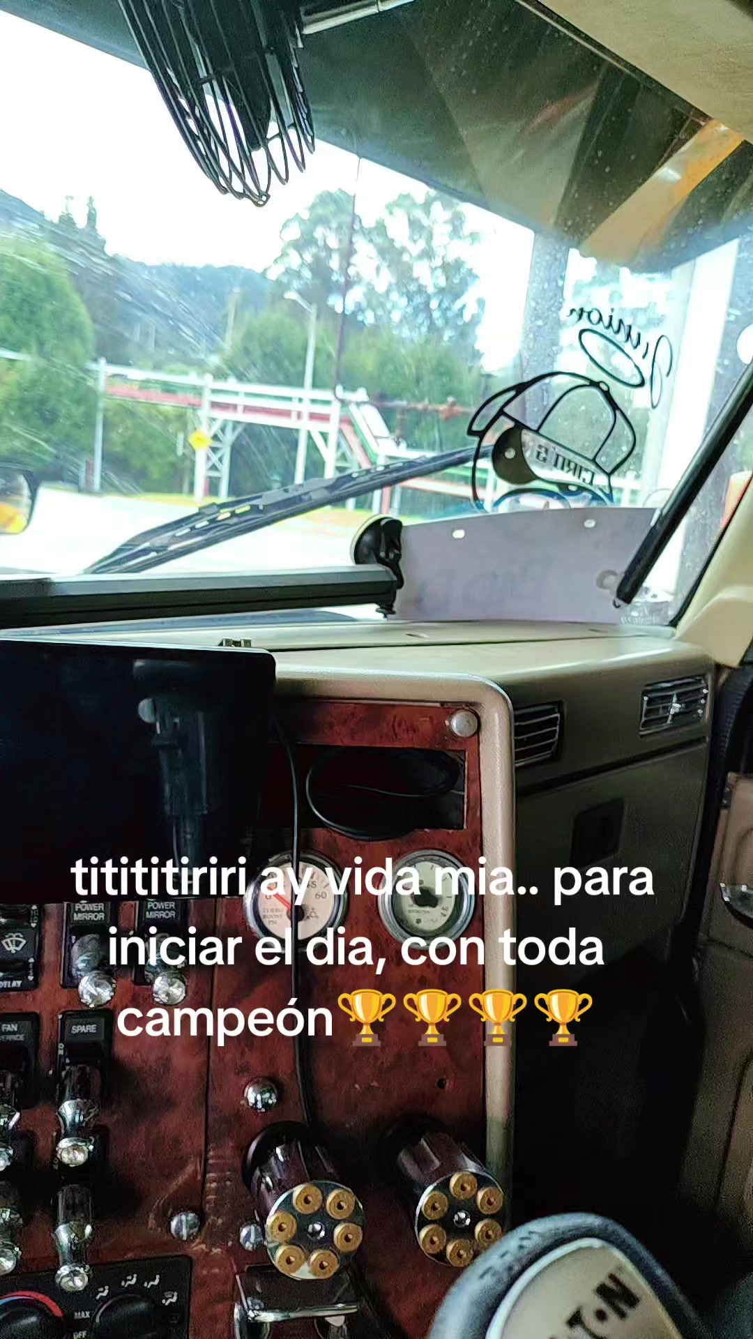 @Máürícíó Várgás