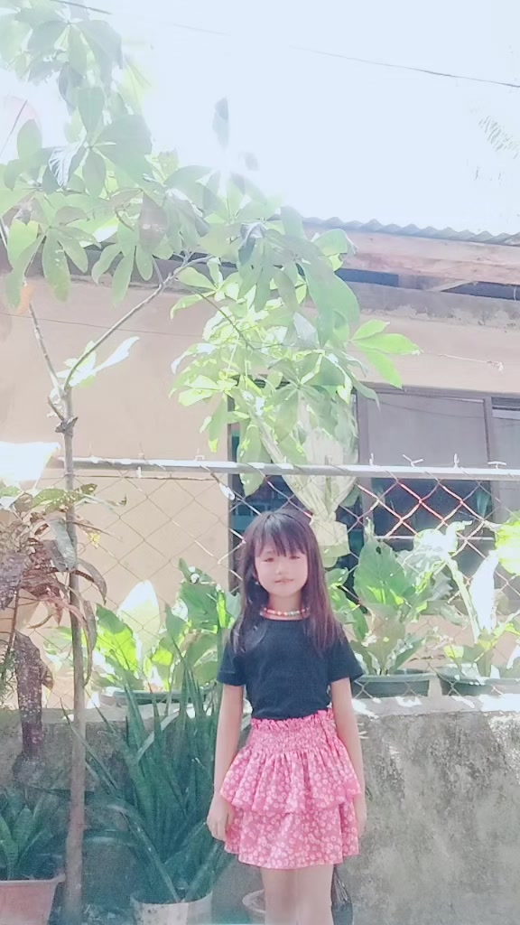@JOANNGWAPA