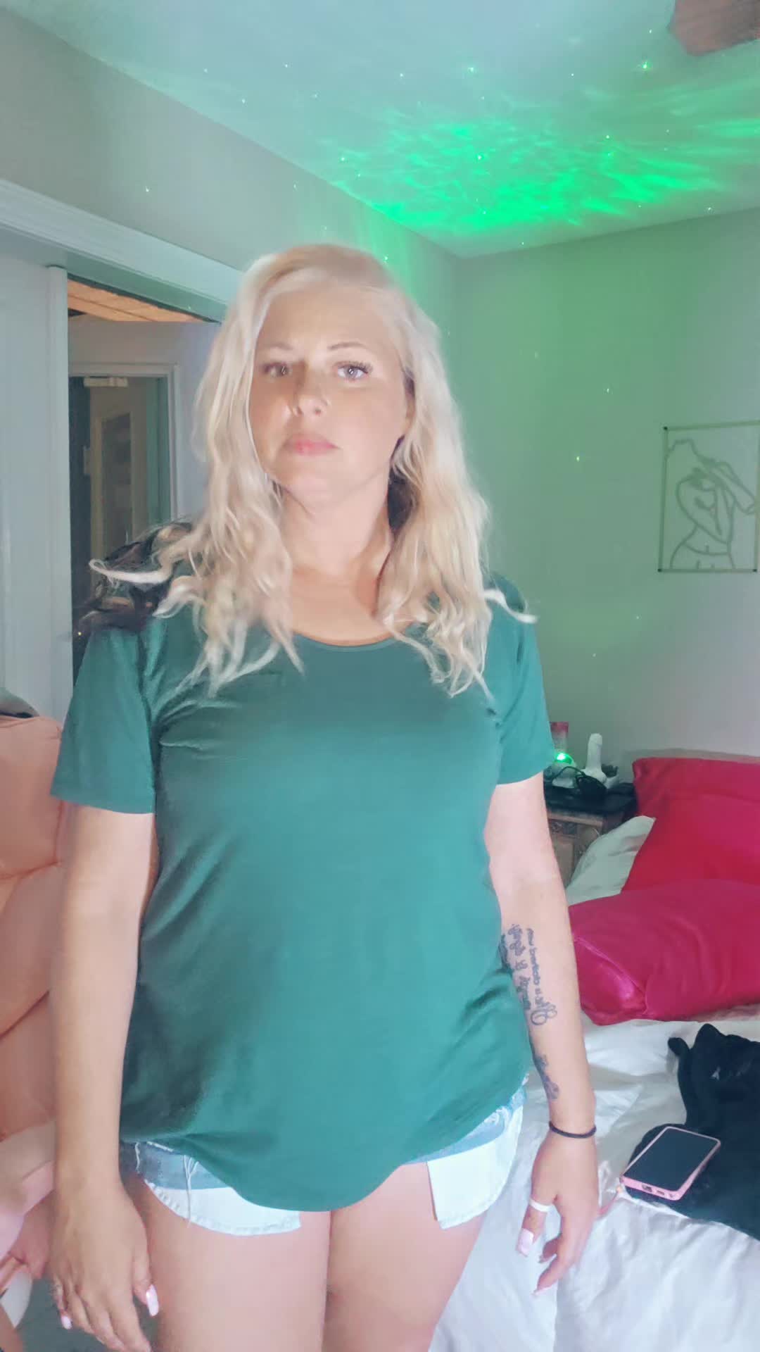 @KensleyStarr