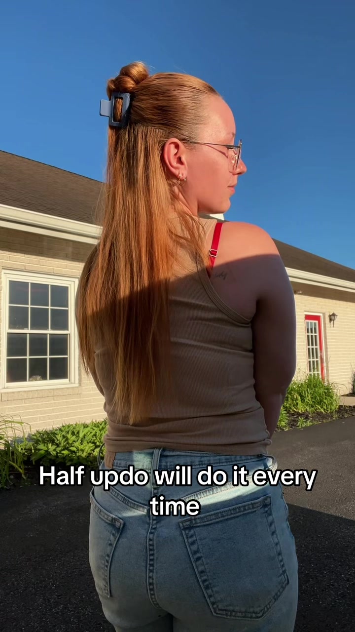 @Chloe