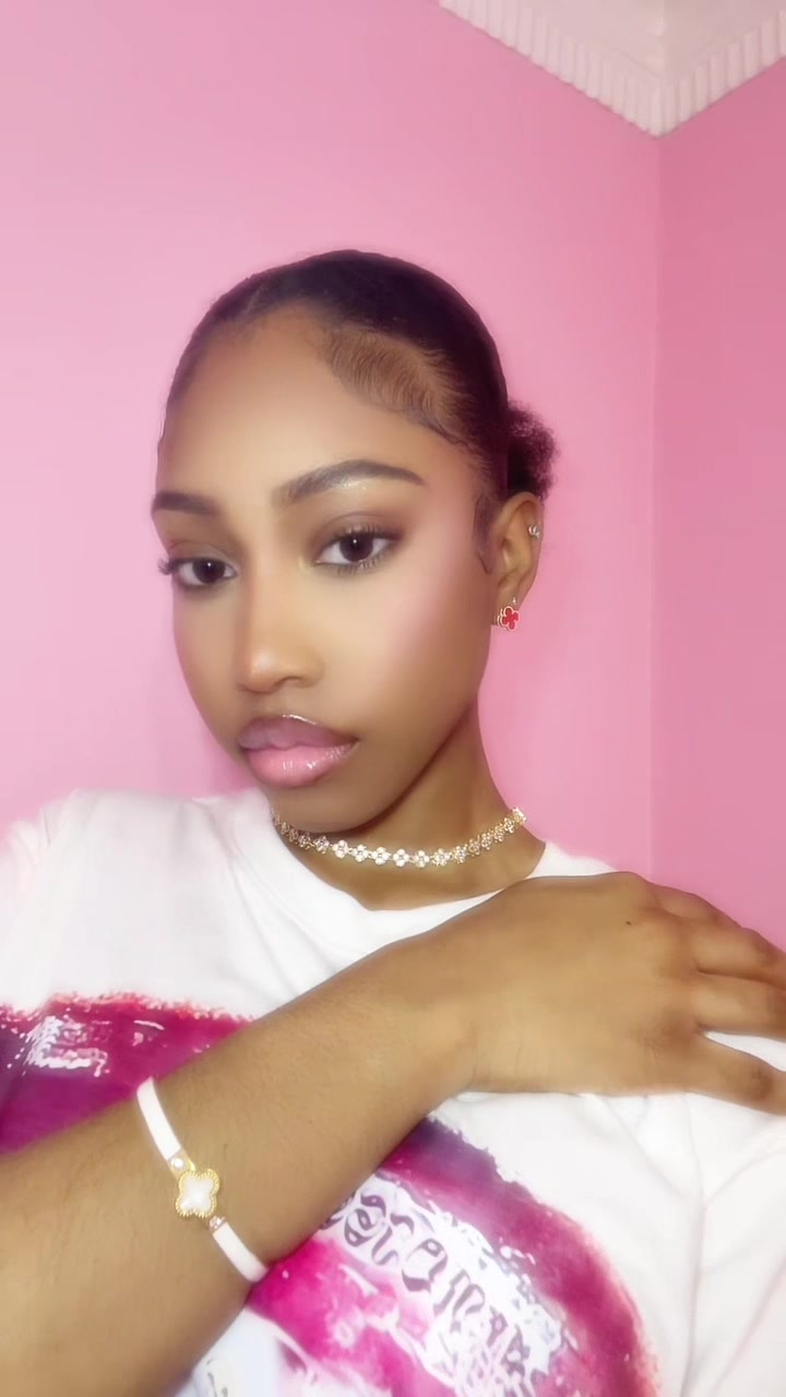 @moniqueluxxeꪆৎ