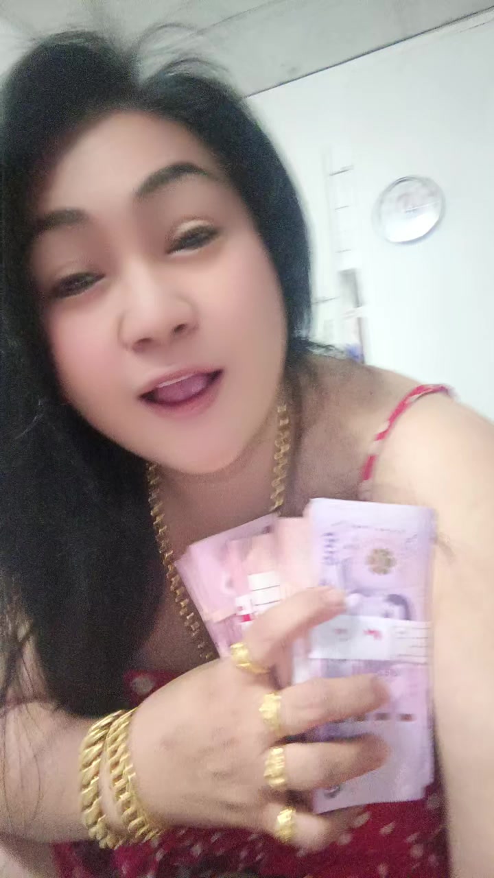@ชุลีพร ใจเย็น
