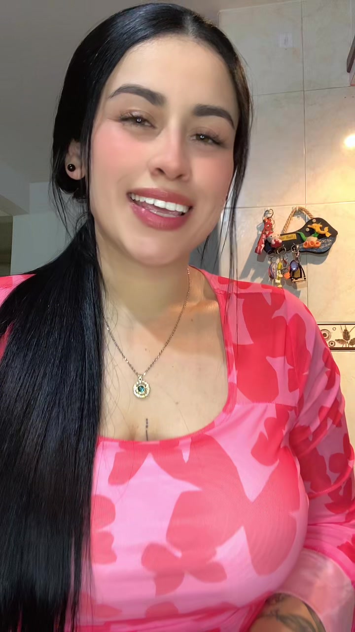 @Aleja🦦 Te Sigue