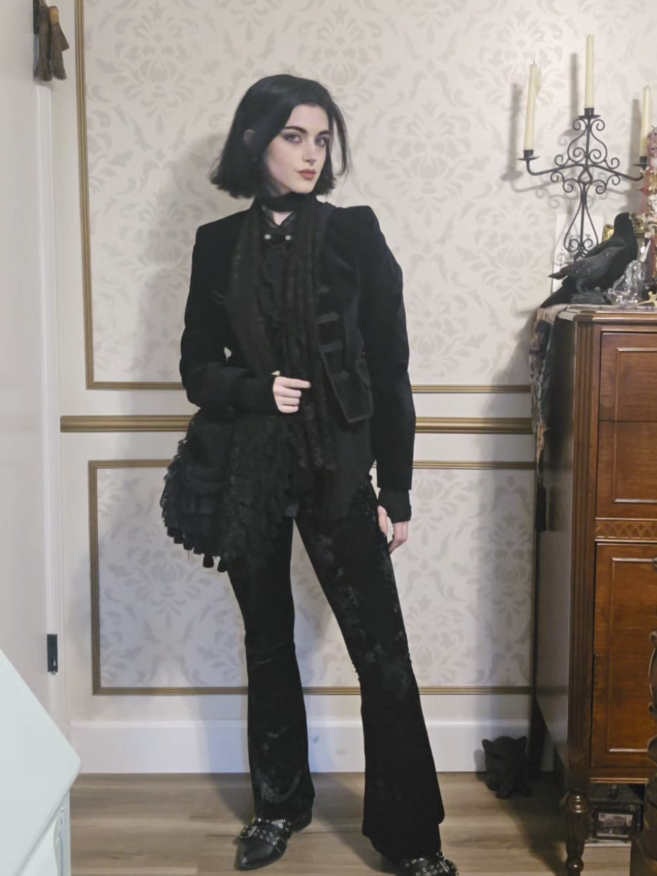 @maudlinoddity