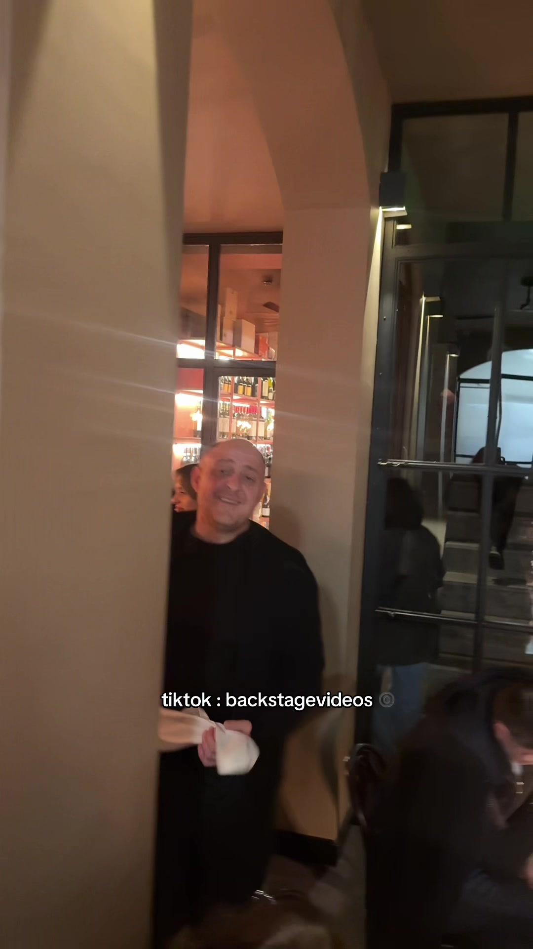@Backstagevideos