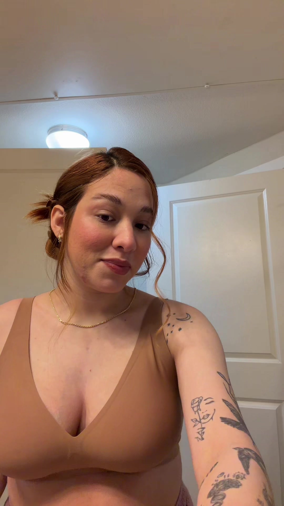 @celinereyessz