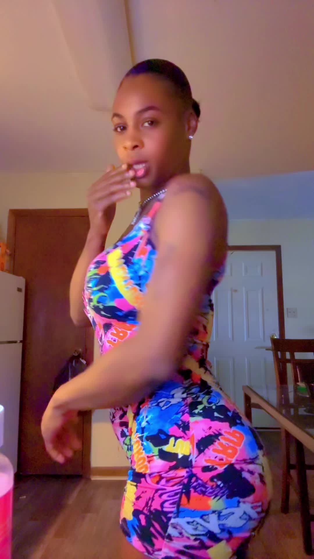 @🥰 lovely