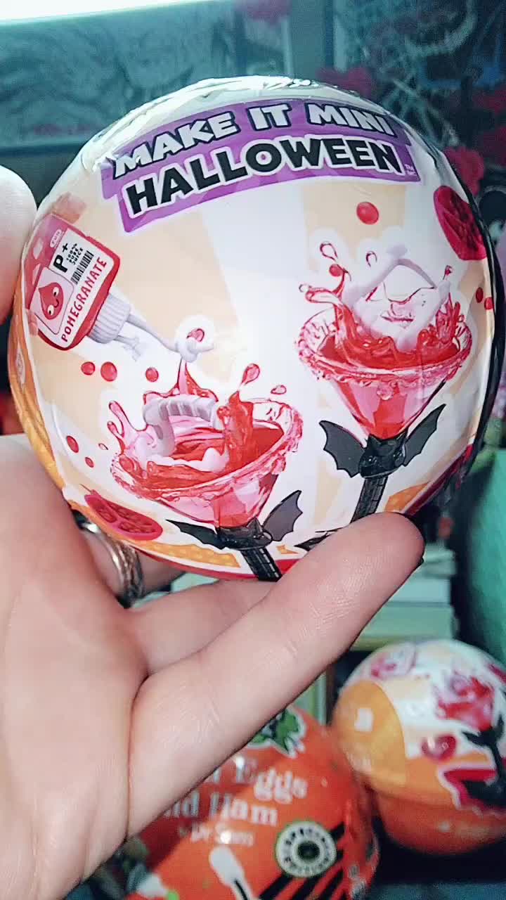 @Renajenjens_Mini_Lyfe