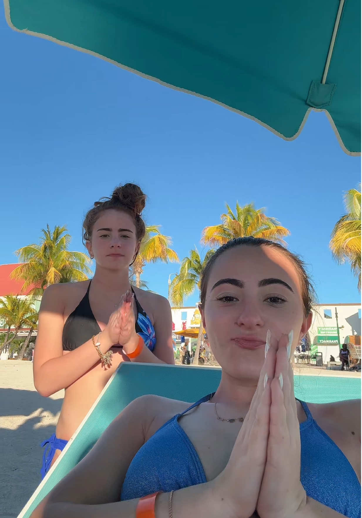 @ewwhotfisbecca
