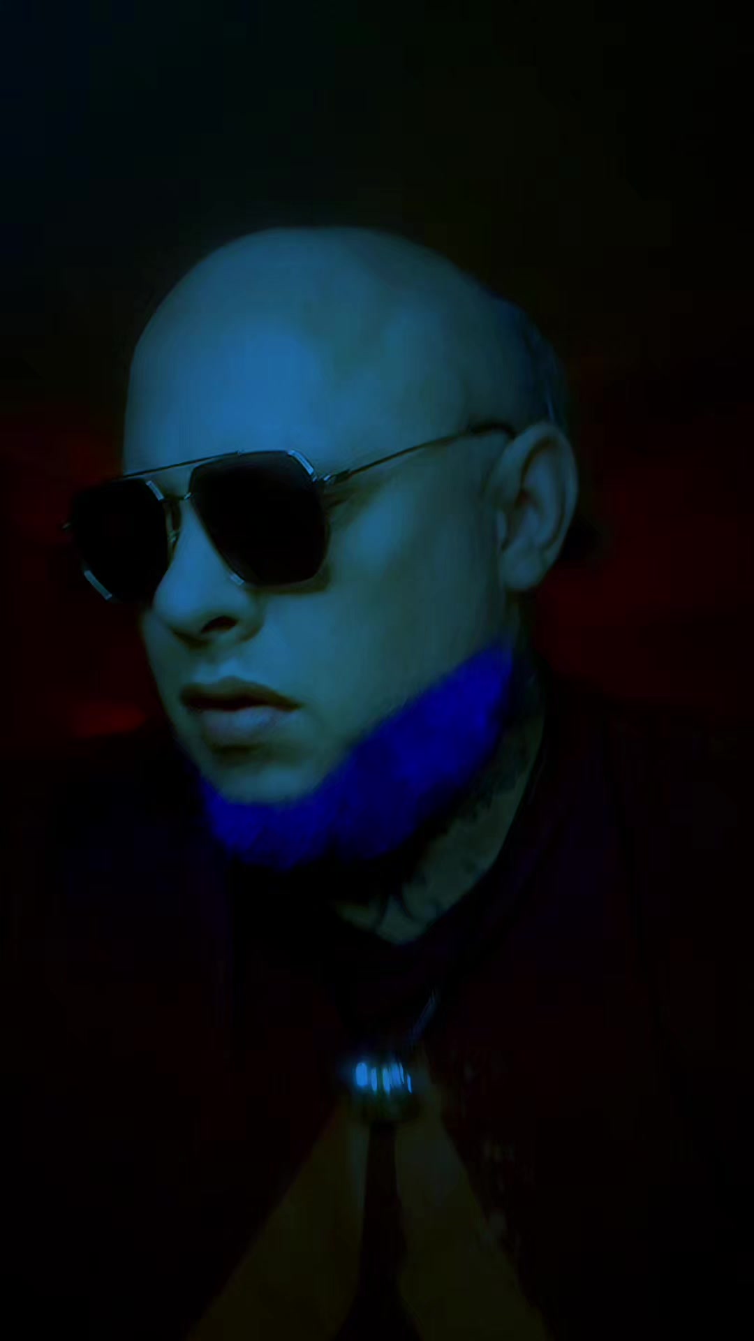 @Guru, aka FAMOUS GorillaMAN