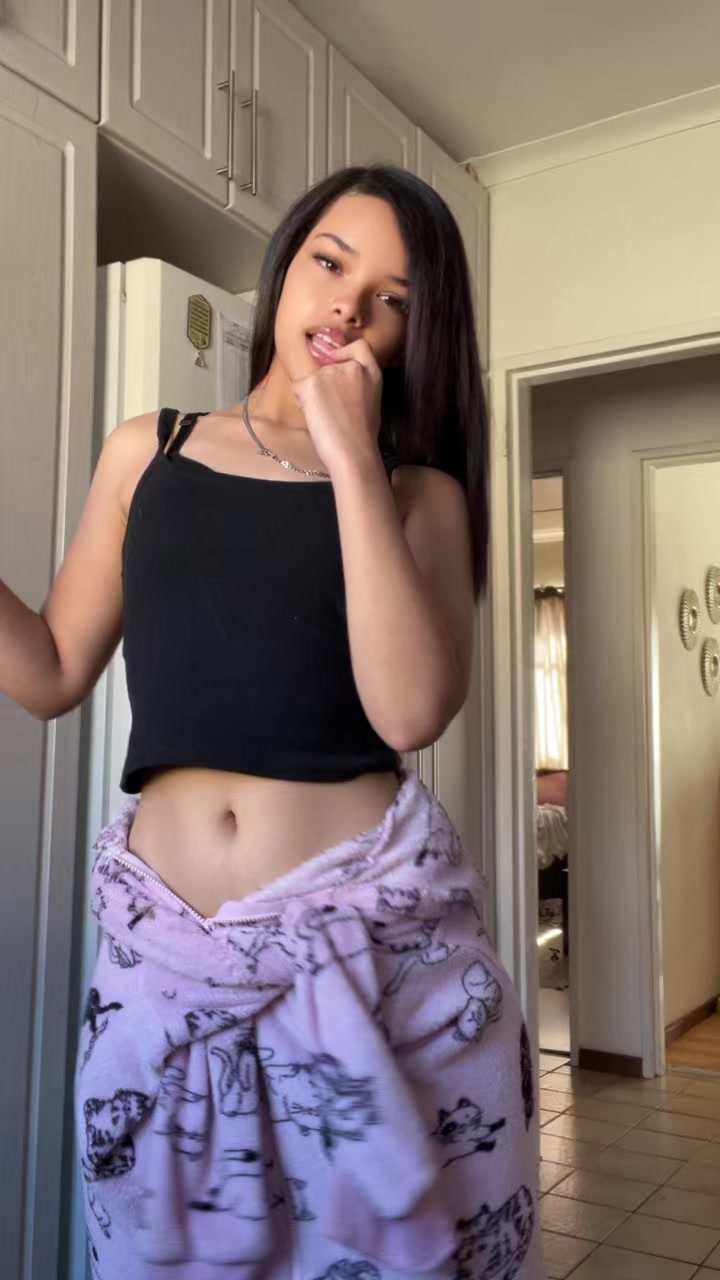 @💋ℳ𝓈. 𝒞𝓁ℴℯ𝓉ℯ💋