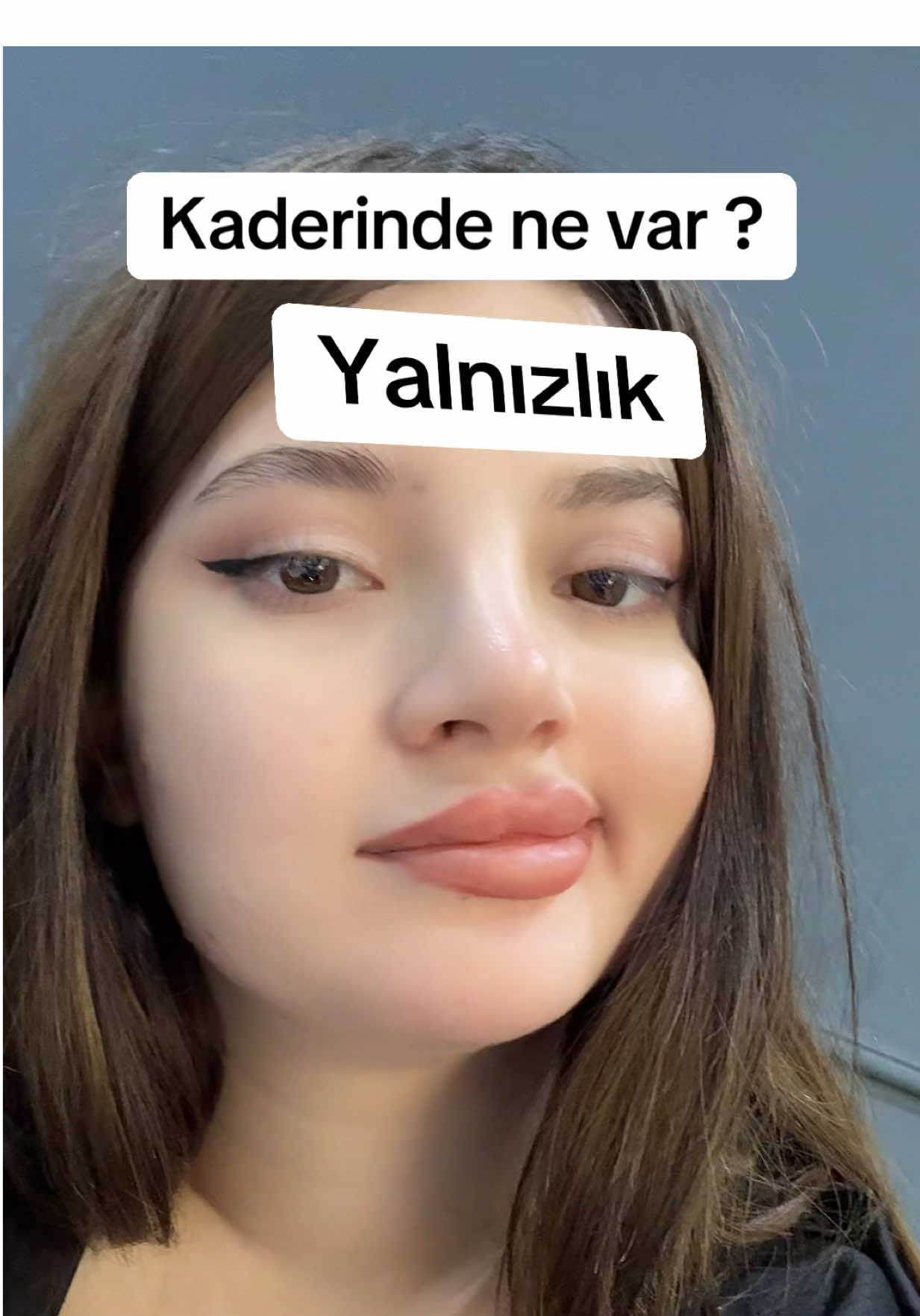 @Moniş🤍