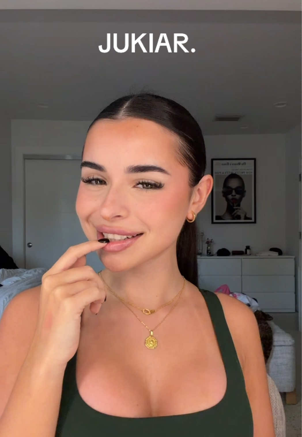 @vickyguez