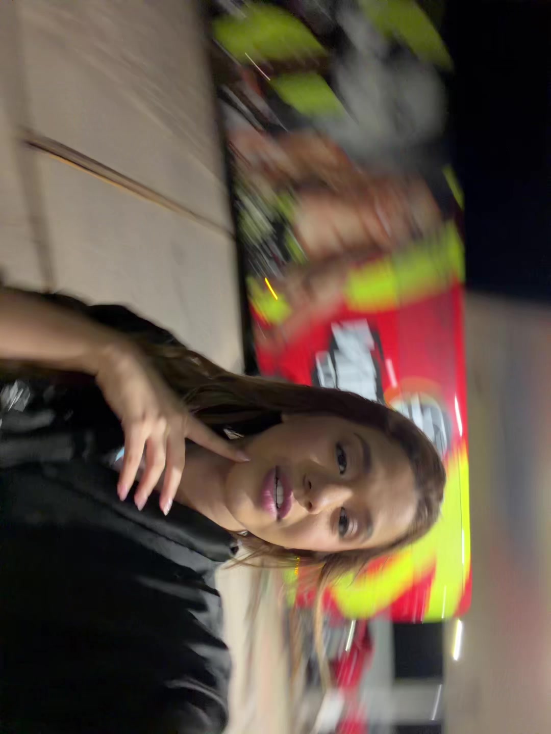 @yasminsensacão