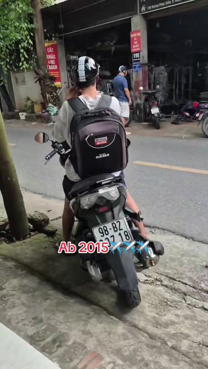@Xe M&aacute;y Đức Dũng