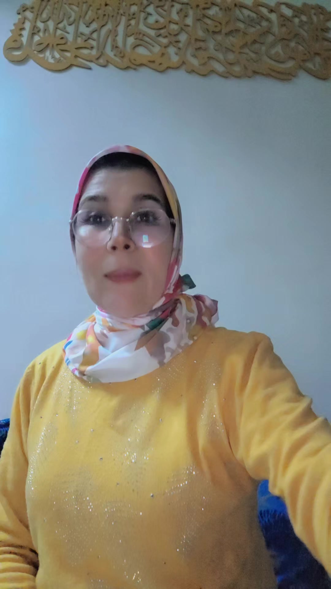 @رشيدة الأرملة المكافحة