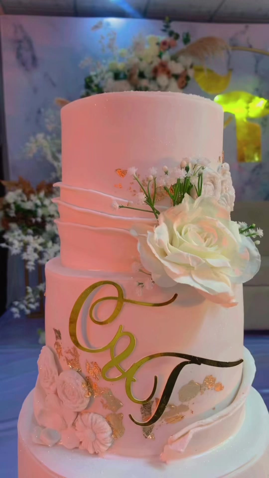@Cakesbyfab
