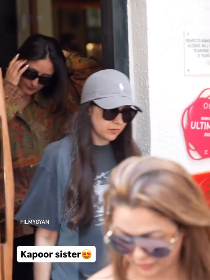 @KareenaKapoorkhan Fc Indonesia