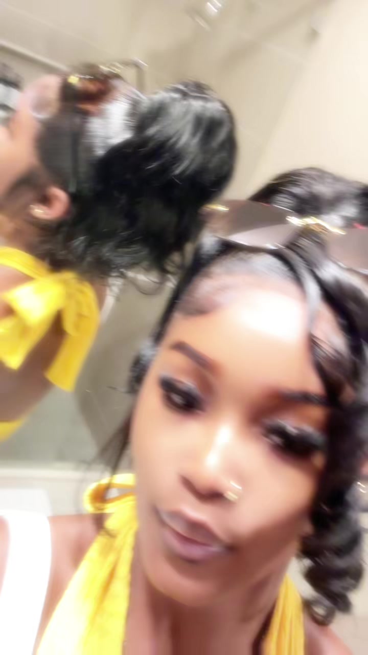 @Shemicka_ prettie 💕💯🦋