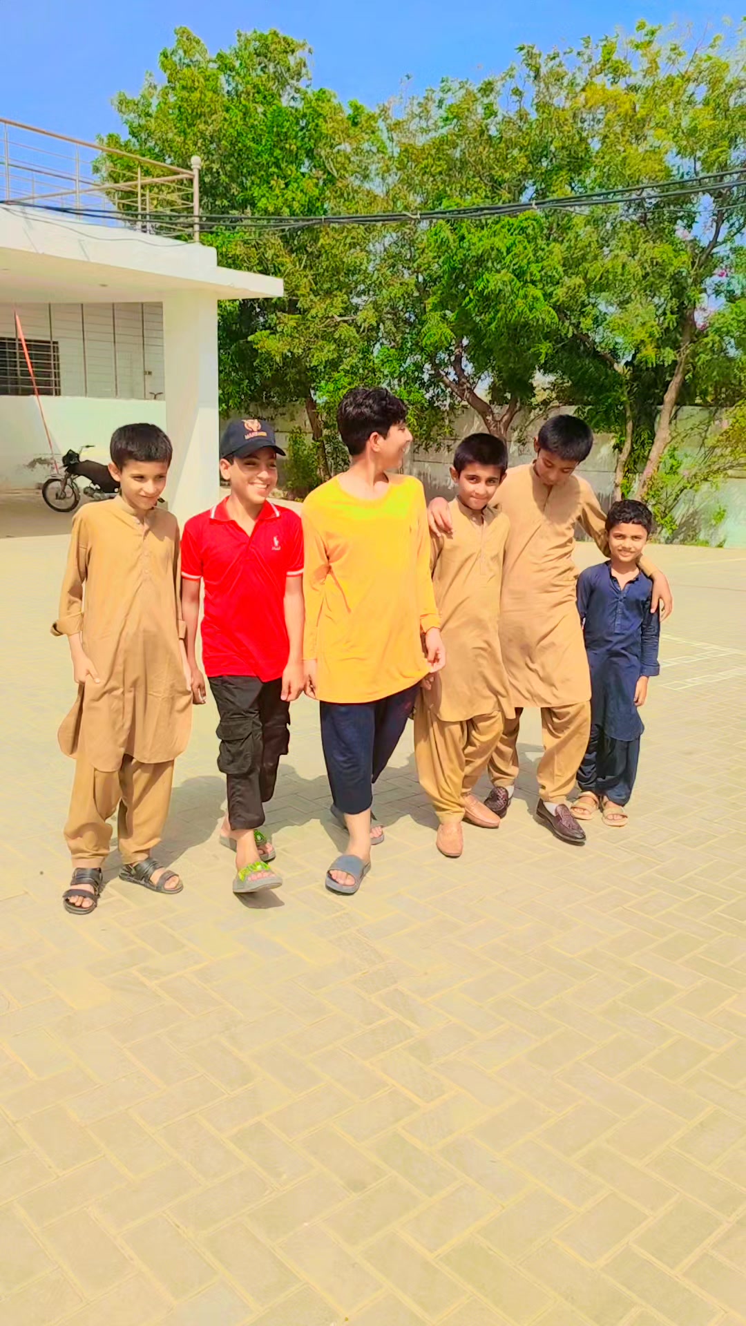 @FARMAN BROHI