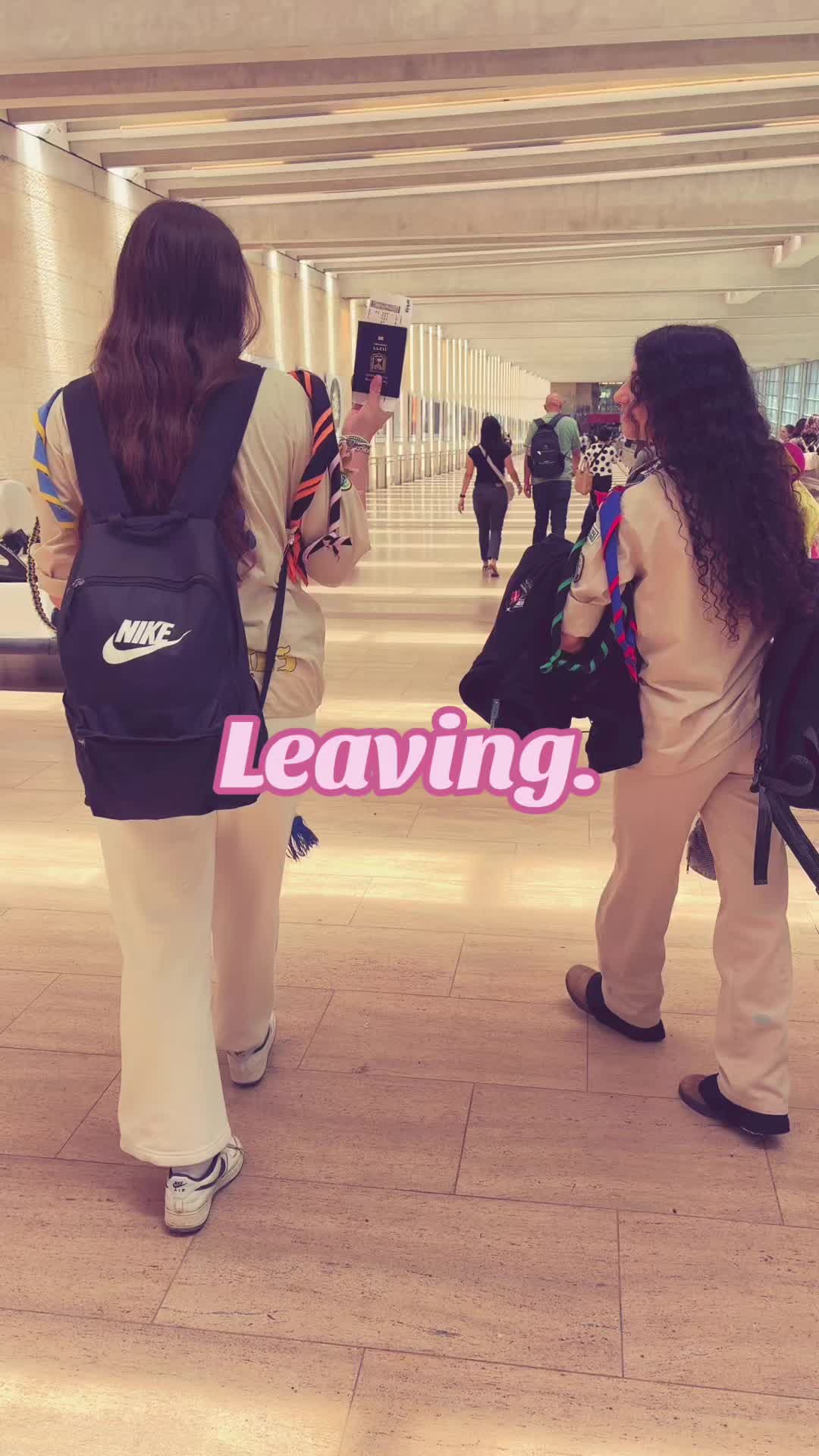 @Leeya