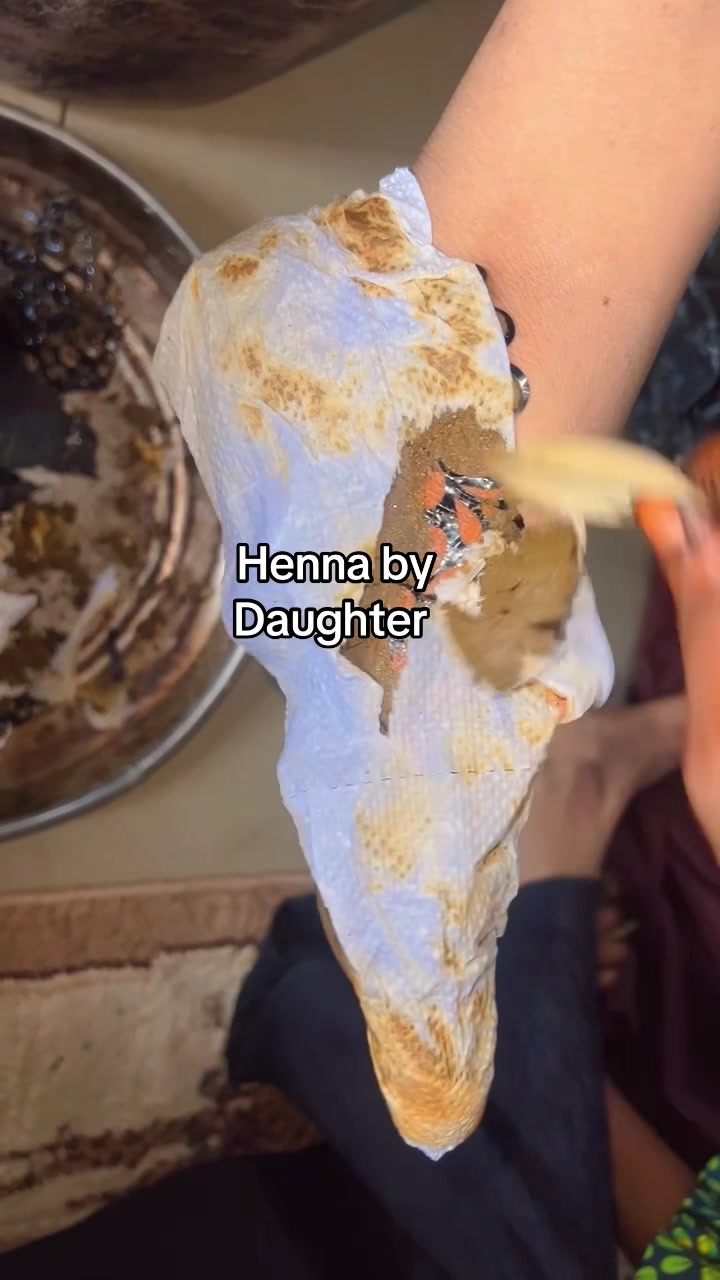 @hennabydaughter2