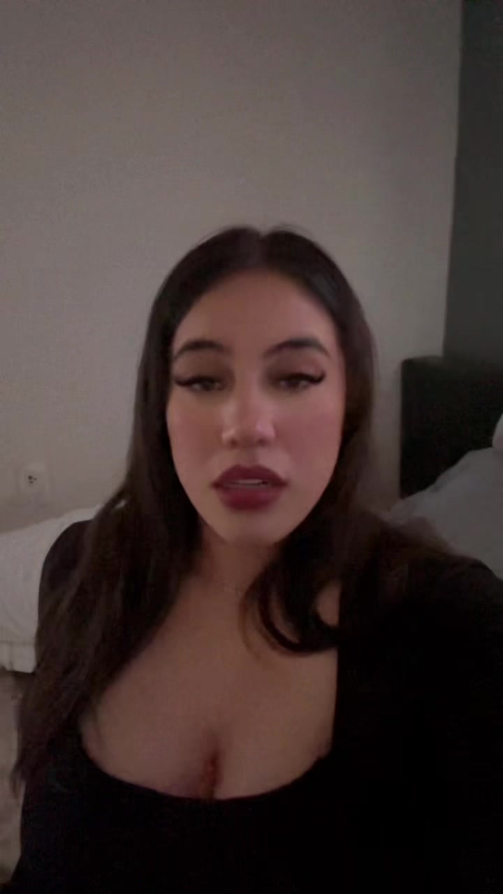 @Alondra Brambila
