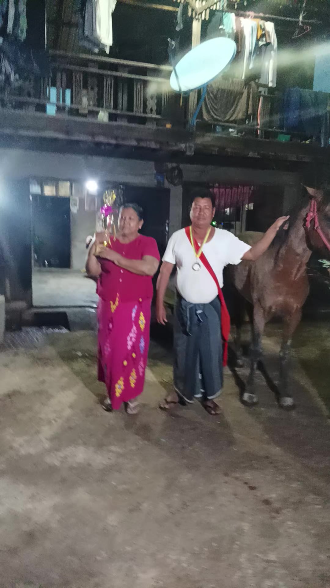 @ကိုဟာရှင်