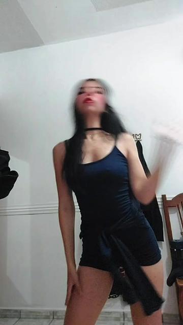 @Liz 🌚