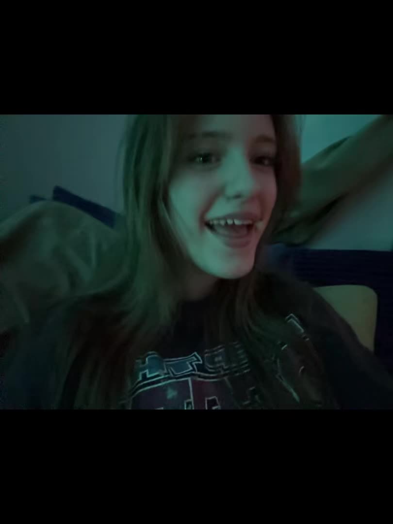 @🐝❤️