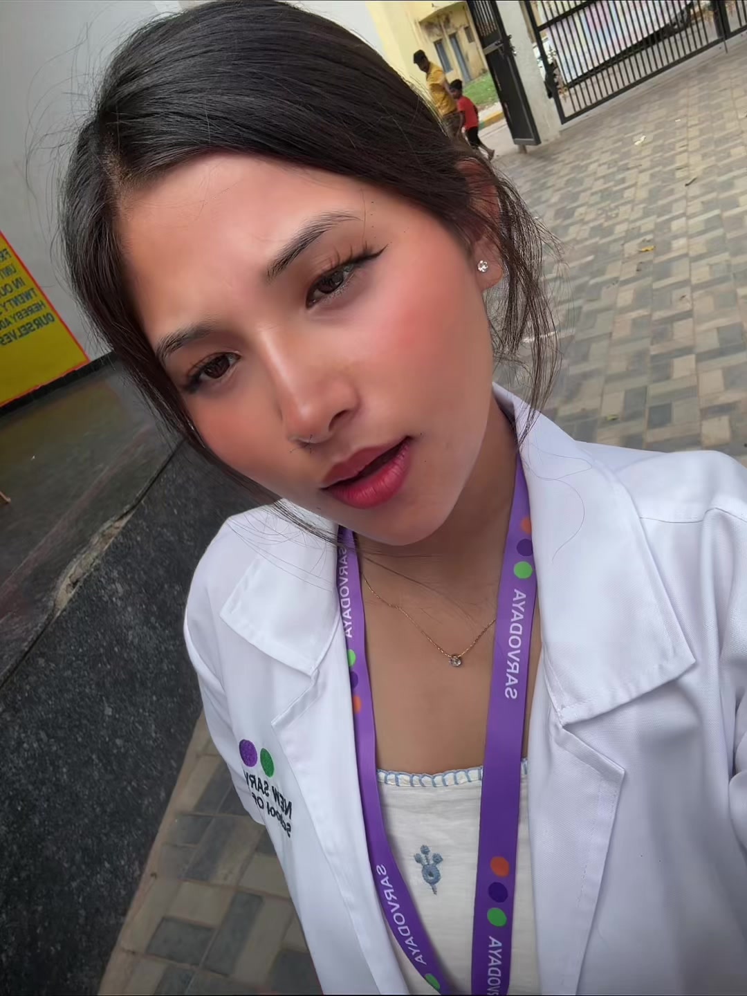 @E___sha💁🏼&zwj;♀️