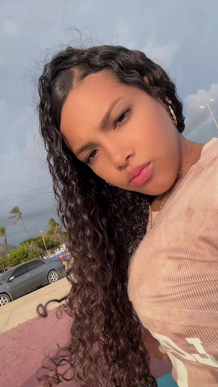 @𝓒𝓮𝓲𝓭𝓮𝓻𝓵𝓲𝓷♛.