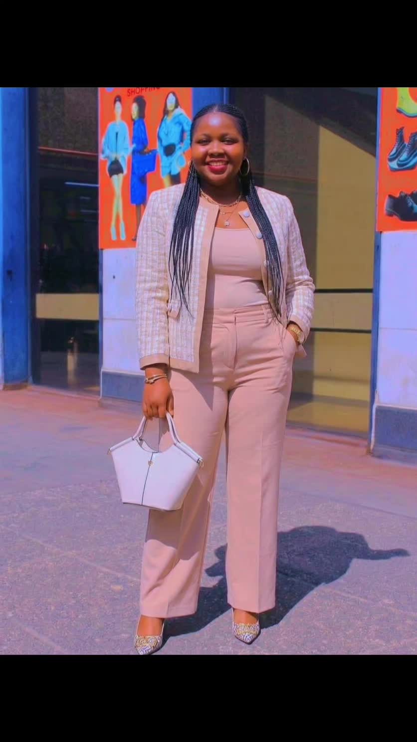 @Queenyabo👑❤️🤍