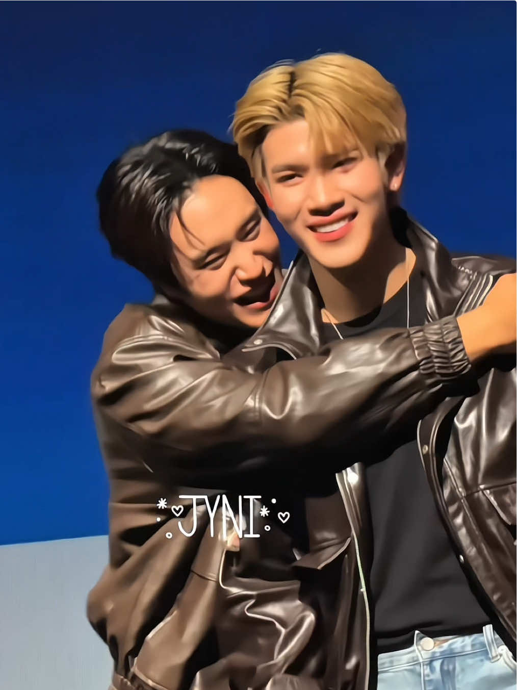 @๐๐๐๐'๐ฌ ๐ฅ๐จ๐ฏ๐ แข๐ญฉ