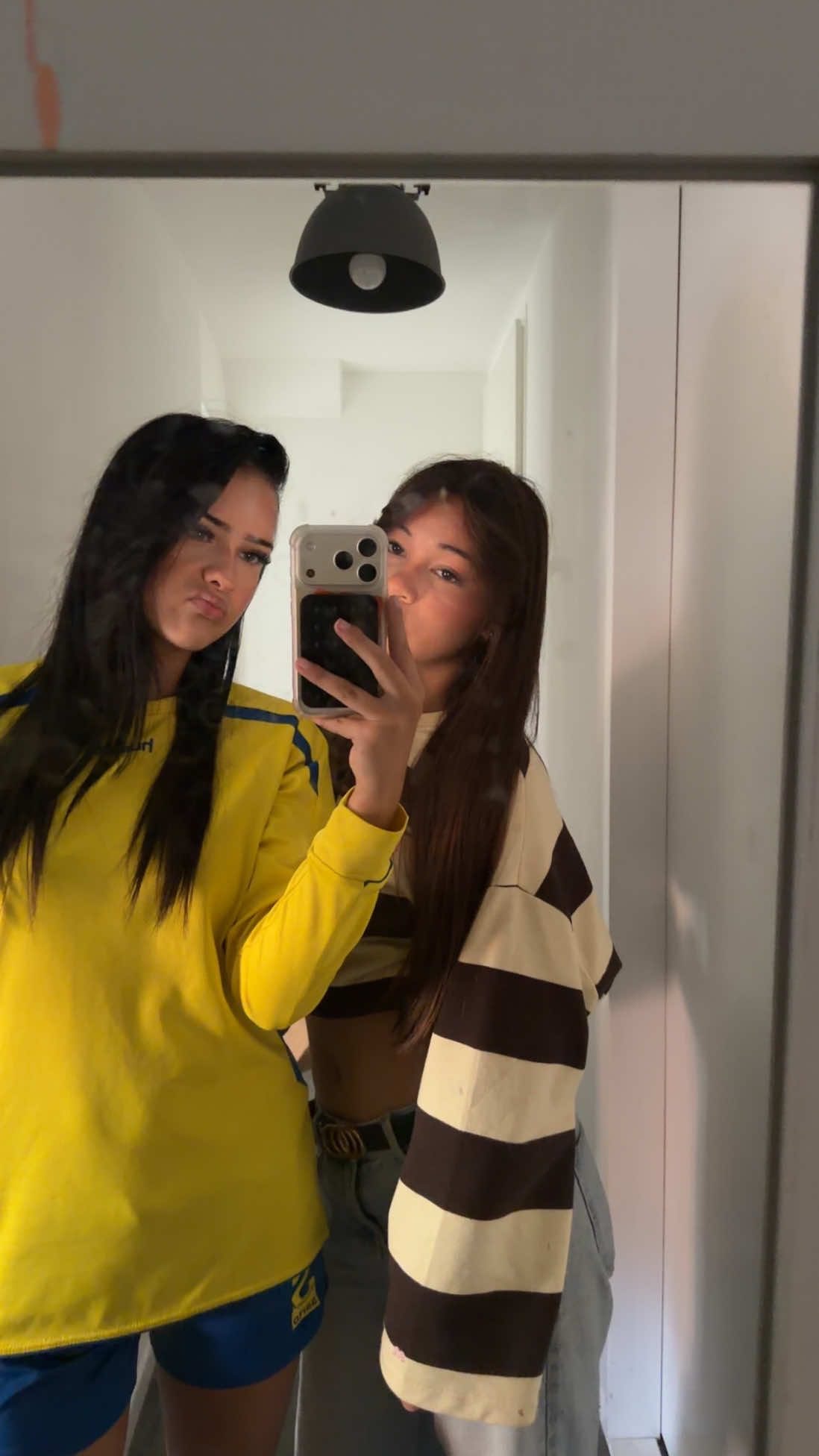 @𝐄🪽