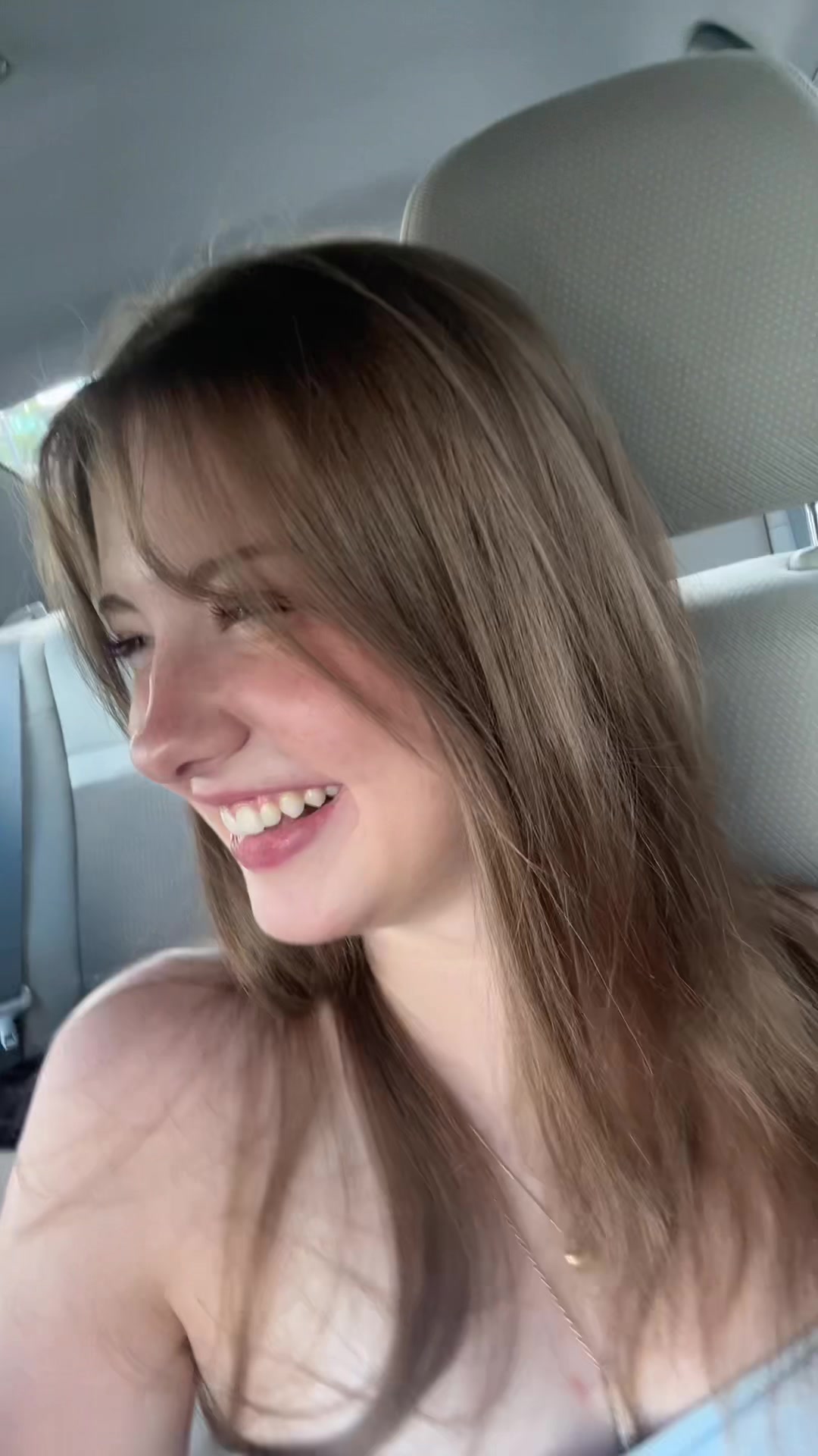@Julia_Grace
