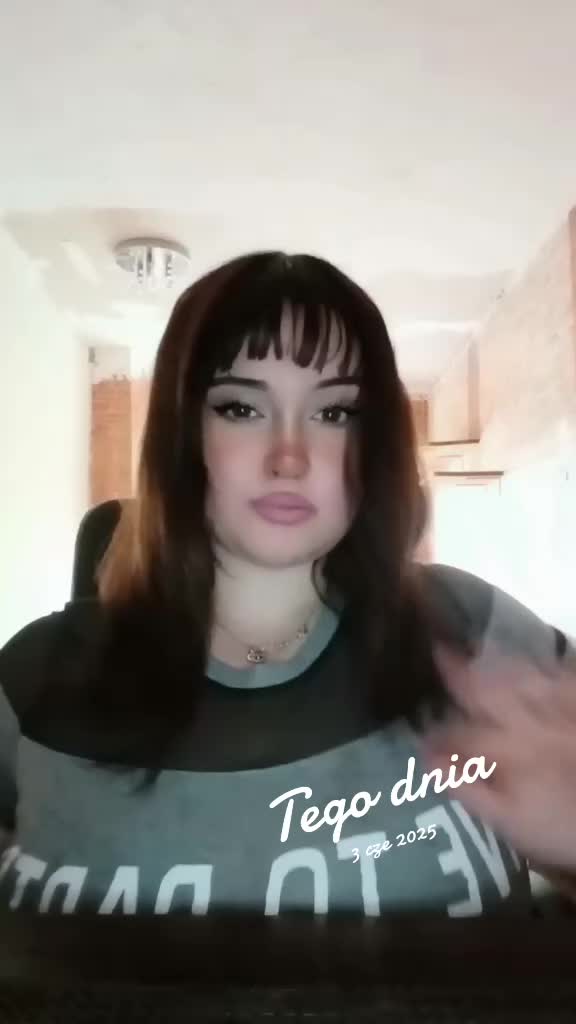 @🥀~𝓐𝓷𝓲𝓪~🥀