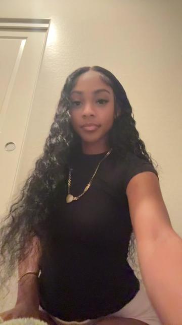 @Leighhh🖤